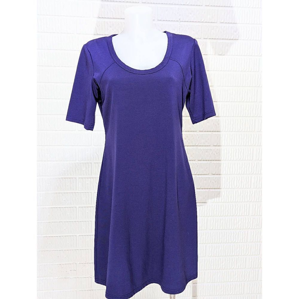 Lennie for Nina Leonard Size M Comfy T-Shirt style dress